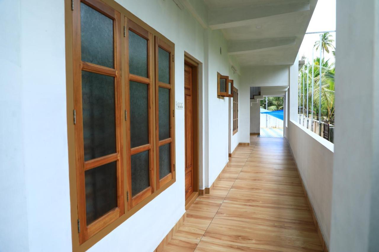 Water Gate Tourist Home And Resorts Mundrothuruth Exterior photo