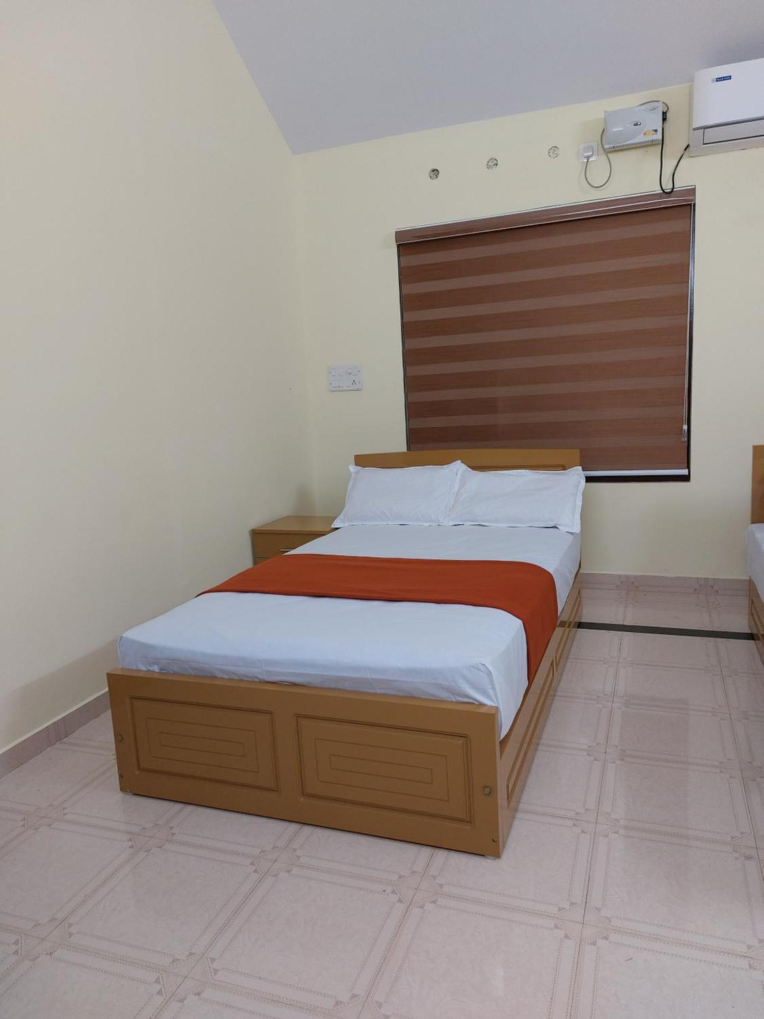 Water Gate Tourist Home And Resorts Mundrothuruth Exterior photo
